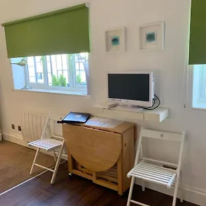  Apartment Between Piers, The Stylish Flat In Cannon Place