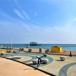  Apartment Flash Sales Offer - Any Week Day No Minimum Restrictions Centre Studio Bn144cla02