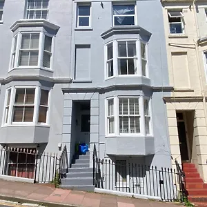  Apartment Centrally Located, Comfortable Near Station, And North Laines