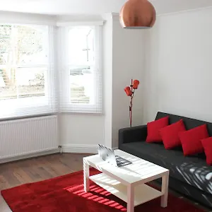  Apartment West Hill